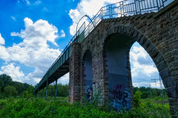 Most Dla Pieszych Lesie Eller Koło Duesseldorfu — Zdjęcie stockowe