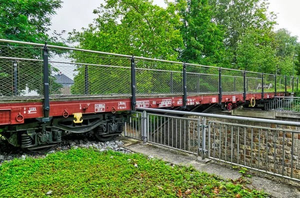 Heiligenhaus Bir Tren Vagonundan Oluşan Köprü — Stok fotoğraf