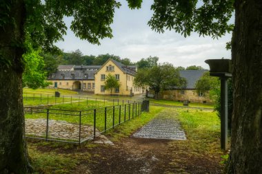 Heisterbach 'taki eski bir manastırın tarihi binaları.