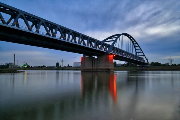 Σιδηροδρομική Γέφυρα Στο Dusseldorf Hamm — Φωτογραφία Αρχείου