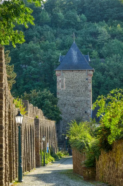 Ιστορικό Τείχος Και Πύλη Της Πόλης Bad Munstereifel Στη Γερμανία — Φωτογραφία Αρχείου