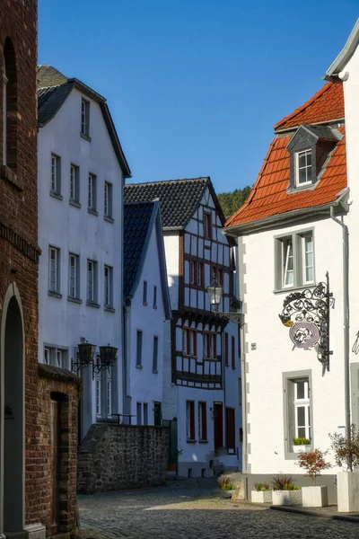Smal Gata Den Historiska Stadskärnan Bad Munstereifel Tyskland — Stockfoto