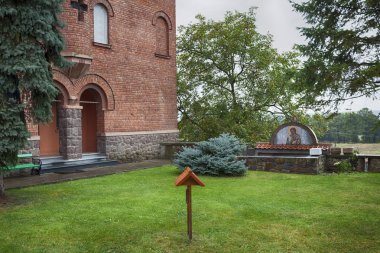 Aziz Luka Zica Sırp Ortodoks Manastırı yakınındaki Kraljevo, Sırbistan tarafından bir sığınak olarak kubbe seklinde mozaiği