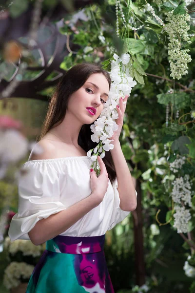 Portrait Young Elegant Woman Luxury Colorful Dress Posing Blossoming Arch — Stock Photo, Image