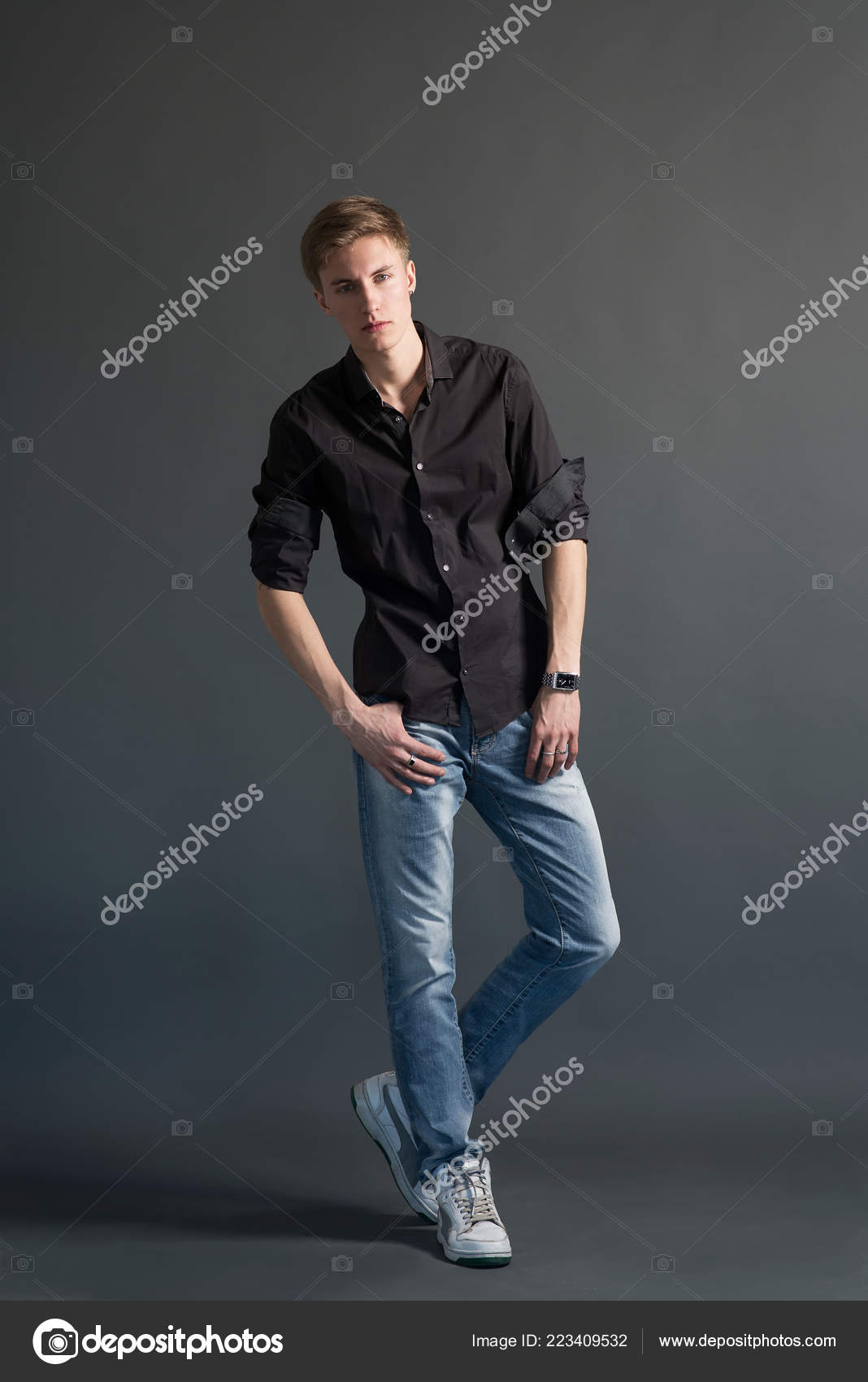 Young boy posing full body Stock Photo by ©feedough 84229732