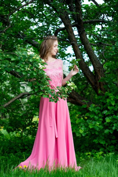 Princesa Rainha Jardim Com Coroa — Fotografia de Stock