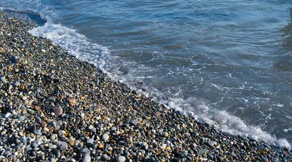 Meeresküste Mit Steinen Kieselsteinen Nahaufnahme — Stockfoto