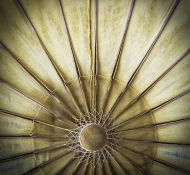 Eski şemsiye kağıt