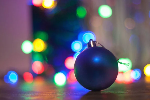 Weihnachtskugel Auf Bokeh Hintergrund — Stockfoto