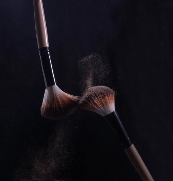 makyaj fırça sanat sıçrama toz ezilmiş