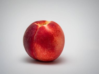 Geometrik dekoratif tasarım elementleri beyaz arkaplanda izole edildi