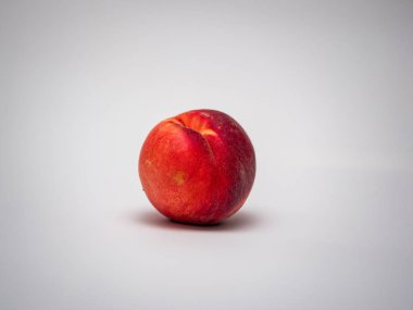 Geometrik dekoratif tasarım elementleri beyaz arkaplanda izole edildi