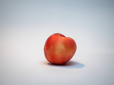 Geometrik dekoratif tasarım elementleri beyaz arkaplanda izole edildi