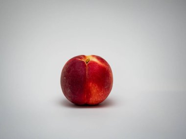 Geometrik dekoratif tasarım elementleri beyaz arkaplanda izole edildi