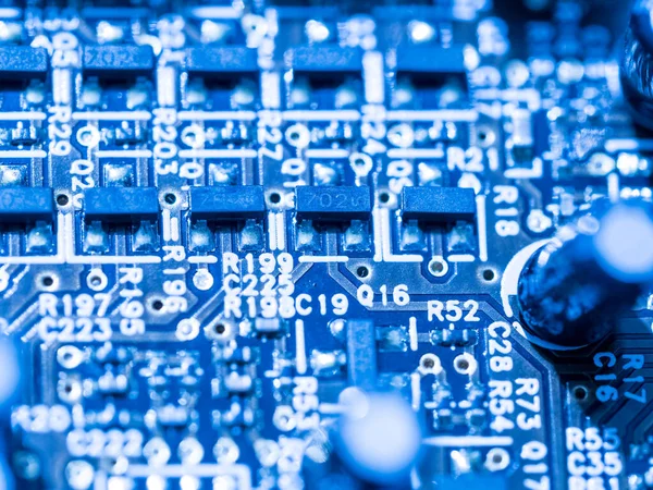 Tümleşik çip setli mikro devre kartı