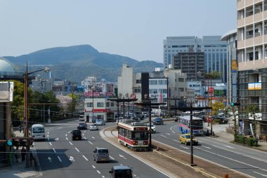 Kumamoto sokakları Japonya 'ya bakıyor