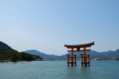 Japonya, Hiroşima 'da Itsukushima manzarası. Halk arasında Miyajima olarak bilinir..