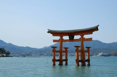 Japonya, Hiroşima 'da Itsukushima manzarası. Halk arasında Miyajima olarak bilinir..