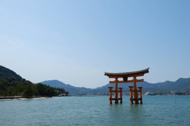 Japonya, Hiroşima 'da Itsukushima manzarası. Halk arasında Miyajima olarak bilinir..