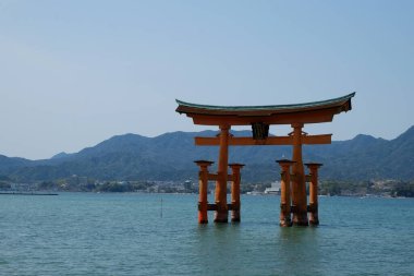 Japonya, Hiroşima 'da Itsukushima manzarası. Halk arasında Miyajima olarak bilinir..