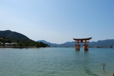 Japonya, Hiroşima 'da Itsukushima manzarası. Halk arasında Miyajima olarak bilinir..