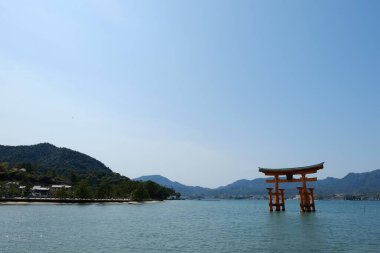 Japonya, Hiroşima 'da Itsukushima manzarası. Halk arasında Miyajima olarak bilinir..