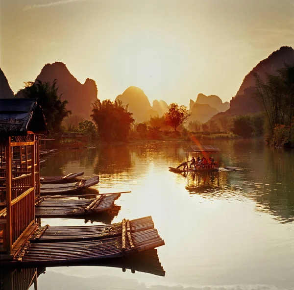 Zachód Słońca Krajobraz Pięknej Rzeki Lijiang Guilin Guangxi Zhuang Region — Zdjęcie stockowe