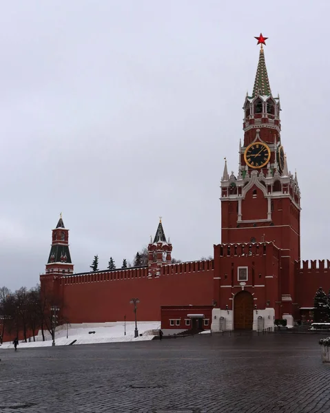 Kremlin Moscú Torre Spasskaya Cerca Diciembre 2018 — Foto de Stock