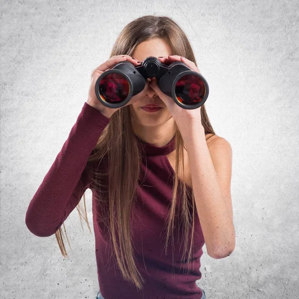 Young Teenager Girl Binoculars — Stock Photo, Image