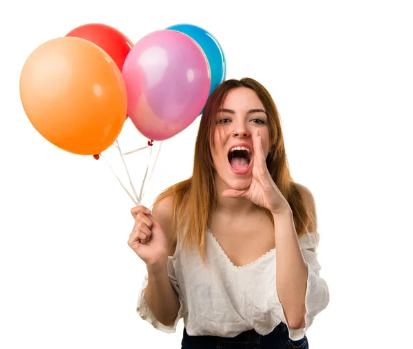 Schöne Junge Mädchen Hält Einen Luftballon Und Schreit — Stockfoto