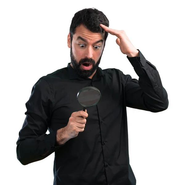 Homem Bonito Com Barba Com Lupa Sobre Fundo Branco — Fotografia de Stock