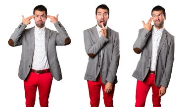 Yakışıklı adam intihar jest yapma kümesi