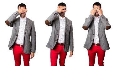 Yakışıklı adam gözlerini kapsayan kümesi