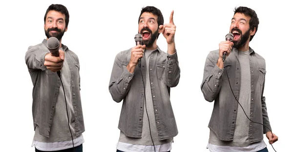 Conjunto Homem Bonito Com Barba Cantando Com Microfone — Fotografia de Stock