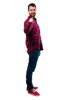 Yakışıklı adam puan parmak sana