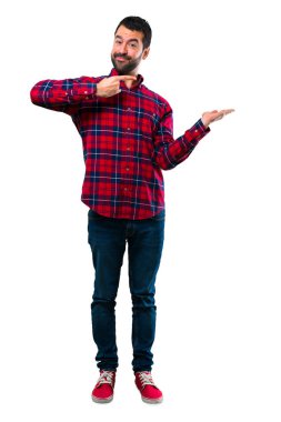 Yakışıklı adam boşaltmak hayali avuç içinde tutan