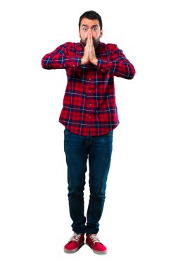 Yakışıklı adam bir şey için yalvaran