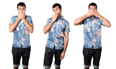 Yakışıklı adam ağzını kapsayan çiçek forması ile kümesi