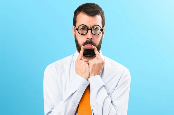 Triste Homem Engraçado Com Óculos Fundo Colorido — Fotografia de Stock