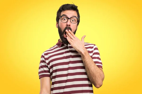 Hombre Con Gafas Haciendo Gesto Sorpresa Sobre Fondo Colorido —  Fotos de Stock