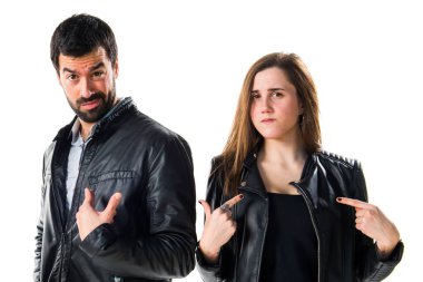 Gör sürpriz jest yaparak