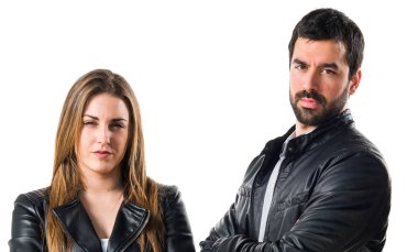 Kollarını çapraz arkadaşlarınızla