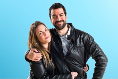 Arkadaş grubu siyah deri ceket