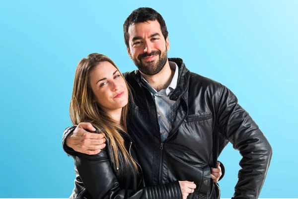 Arkadaş grubu siyah deri ceket