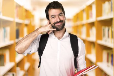 Öğrenci adam yapım telefon jest ufuk kitaplığını