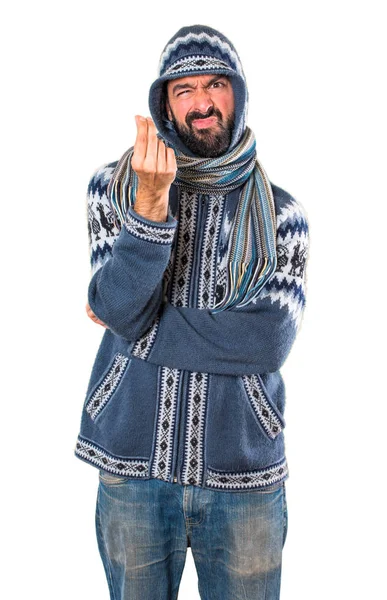 Uomo Con Vestiti Invernali Fare Soldi Gesto — Foto Stock