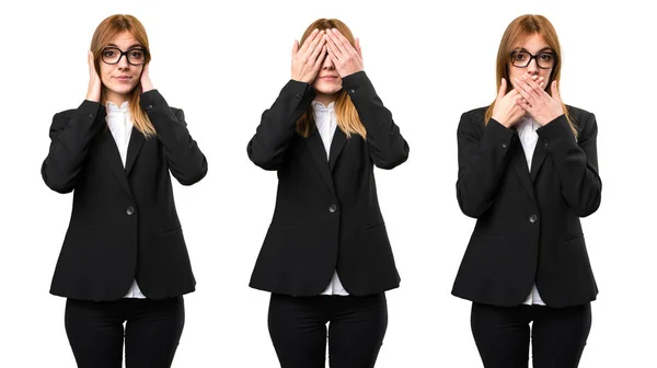 Conjunto Mujer Negocios Joven Que Cubre Sus Ojos Oídos Boca —  Fotos de Stock