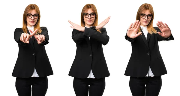 Conjunto Mujer Negocios Joven Haciendo Ningún Gesto —  Fotos de Stock