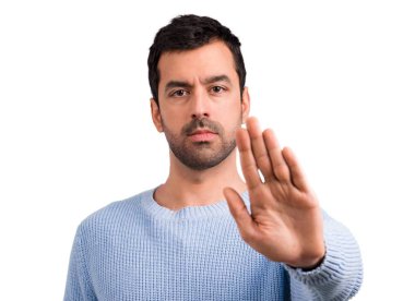 Yakışıklı adam yapma dur jest eliyle