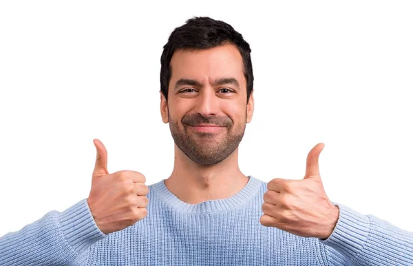 Bonito Homem Dando Gesto Polegar Para Cima Sorrindo — Fotografia de Stock